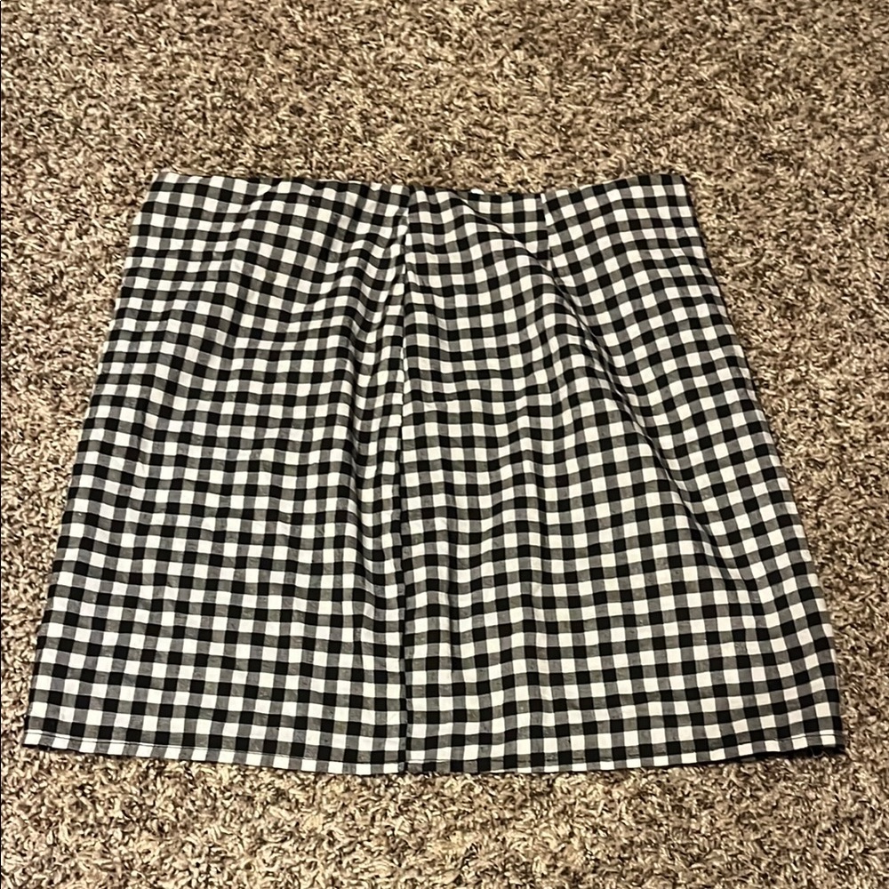Black and White Pleated Mini Skirt